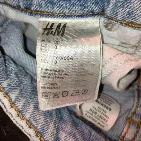 H&M denim shorts - (#5) - Picture 4 of 6